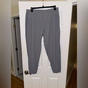 Men’s Lululemon Surge Jogger XXL in Silver/Gray